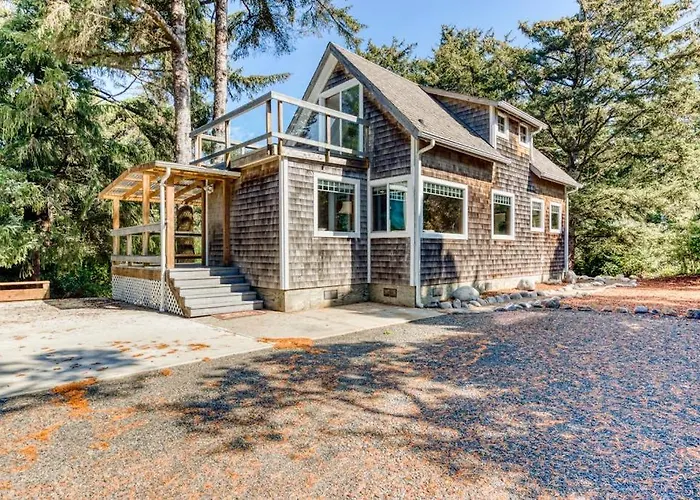 Dog-Friendly House Near The Beach With Ocean View And Private Gas Grill